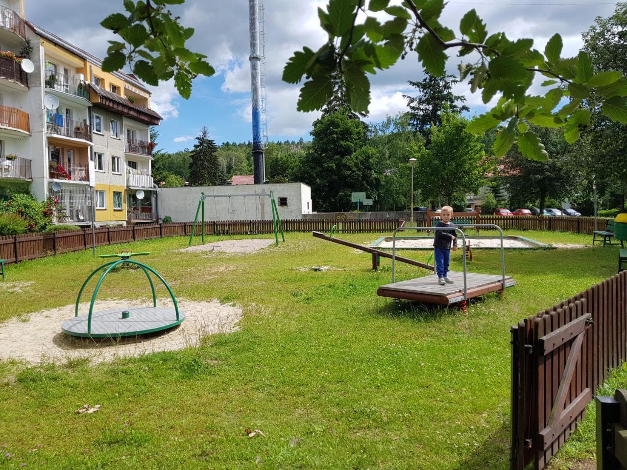 Apartament Marta Appartamento Polanica-Zdrój Esterno foto